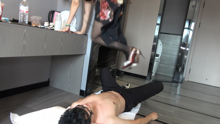 【彼岸花】高跟暴踩血痕脚垫 YC-220911-4