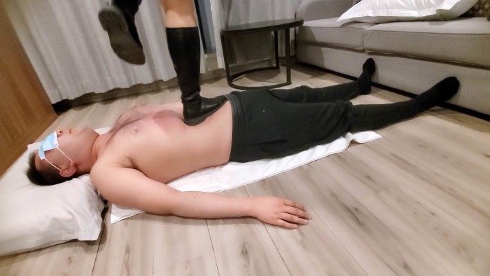 【橘子粥】长靴任意踩踏肉毯 YC-230201-2