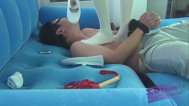 第十三部 一带白球鞋之抄作业风波 全程语言不断 G-1399