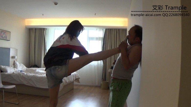 剧情片大腿下的冤魂