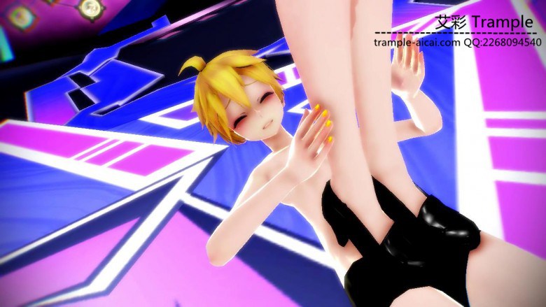 MMD 美女踩踏披萨喂食踩踏 动漫 R-190417-5