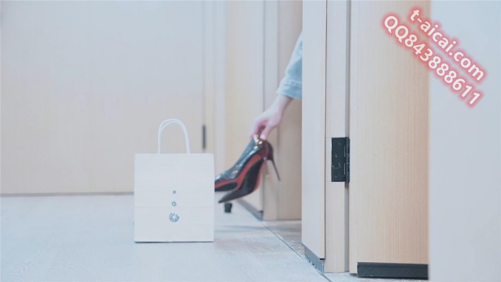 禾- 收拾偷鞋闻的变态快递员 YC-220510-3