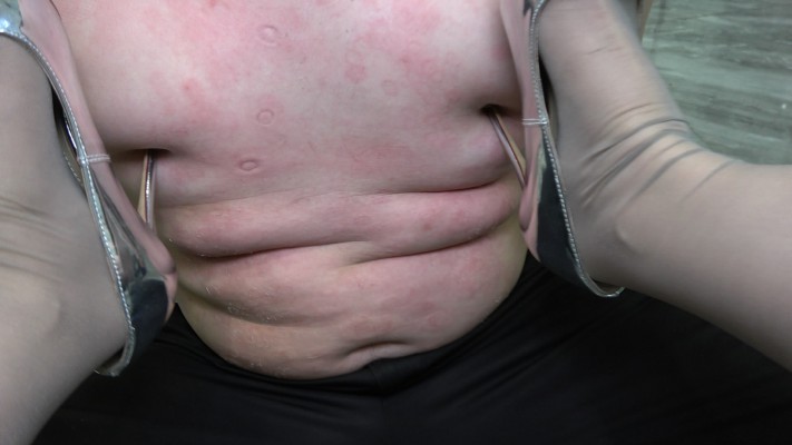 【彼岸花】全体重高跟暴踩乳头 YC-220211-2