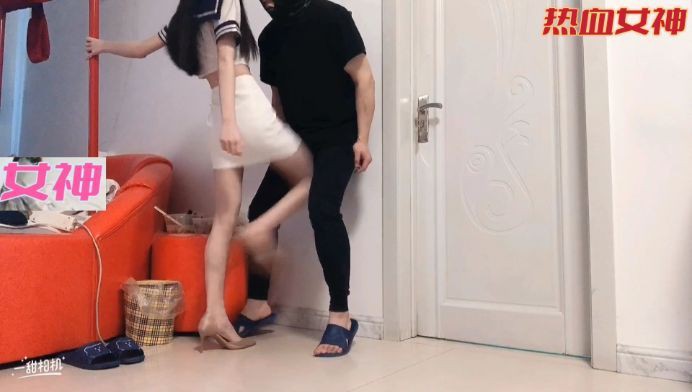 【初柒S】绝美学生S jk高跟美腿各种踢顶 踹碎踹烂m下面 超踢裆碎蛋 YC-220507-3