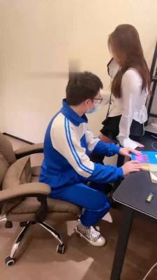 【三三】双s-老师制服诱惑高中生 bf18851_HD绳艺资源