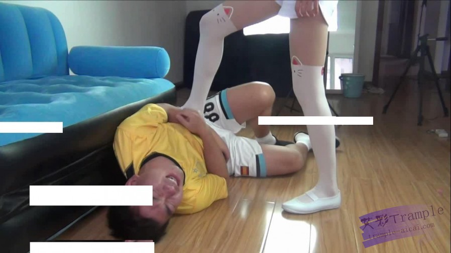 甜儿公主报复男老师 G-1398