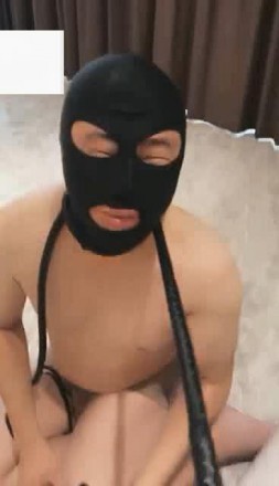 ViVi，女警搏击土匪