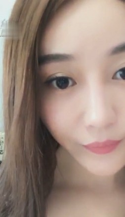 VIVI-第一视角踩舌头_HD绳艺资源