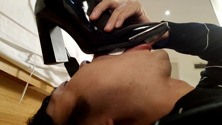 【楼遥女王】舔长筒亮靴 YC-221115-2