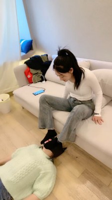 【上海赵丽颖】车模S强迫母畜吃黑棉袜/臭脚窒息 bf23265