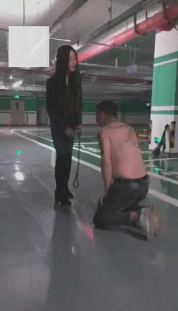 【VIVI】大片!yapoo车库吊打重度刑虐