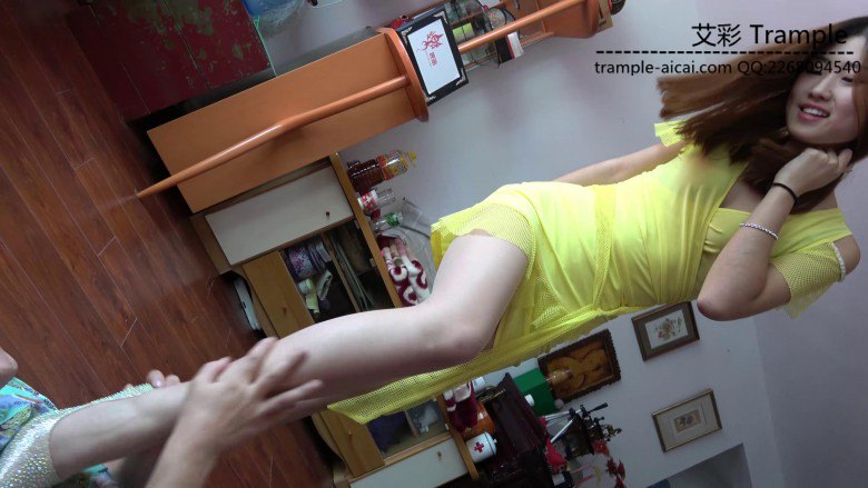 女特工蹂躏、武士下