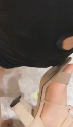 VIVI-清理鞋底