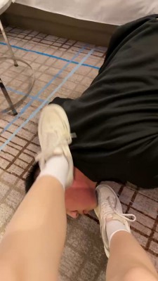 【橘子没熟】迷恋脏鞋的贱狗 bf22780