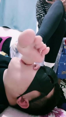 【靡兔】舔女儿的原味鞋袜脚 bf22551