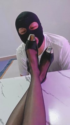 【美娜格格】高跟黑丝恋足调 bf22956_HD绳艺资源