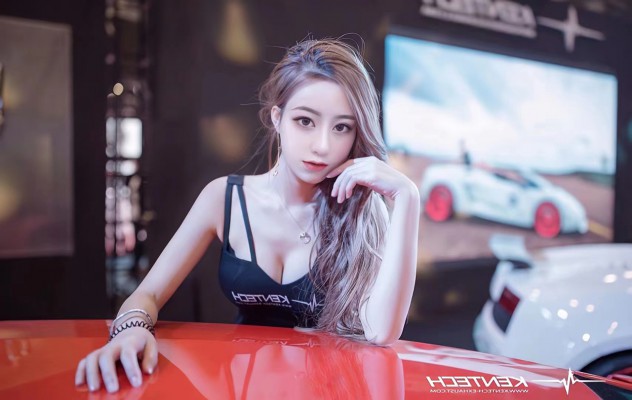 风吟s跳踩脸上蹦迪脚耳光深喉——颜面破坏系列（四） YC-230116-3