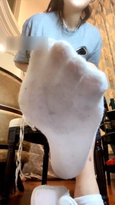 【第一视角】美少女西怡无底线羞辱合集1（重口不喜误入） bf22408