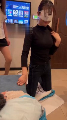 【橘子没熟】足浴店当着技师面调女奴 bf21667