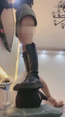 【初见】长靴全体重踩踏狗 bf17360