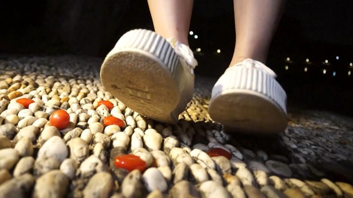 【黑丝诱惑】夜晚室外公园公开刺激调教 YC-220530-2