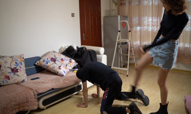 【W.K.T】—小偷入室后被女主人泄愤 YC-220530