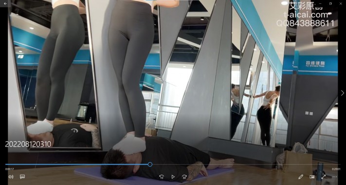 白袜美女教练健身房的残酷制服训练 YC-230415-2