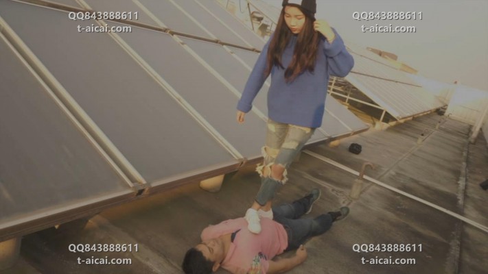 【婉慈Icon】绝版-南一天台虐尾随男（航拍，踩烂舌头） TTTIO-20220129