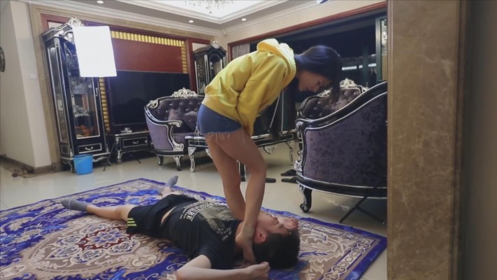 〖H.P.L栖心之栈〗—芷晴丝足扭脖子 HPL-220220