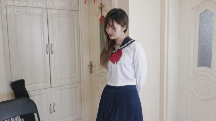 高颜值模特脚耳光 YC-221126-2