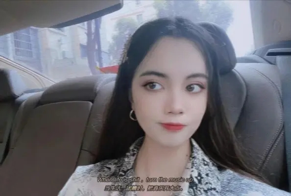 【00后蕬小乃】阿篱的肉丝足踩踏深喉_HD绳艺资源