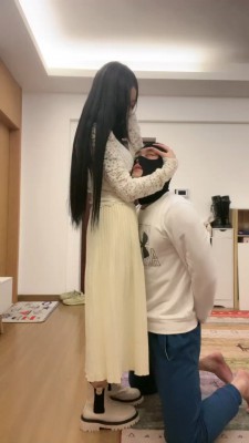 【奈奈生】白靴子女主虐打 bf22844
