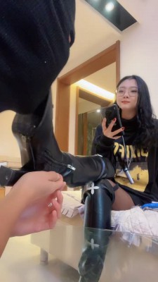 【初见】长靴黑丝御姐蹂躏奶狗 bf22319