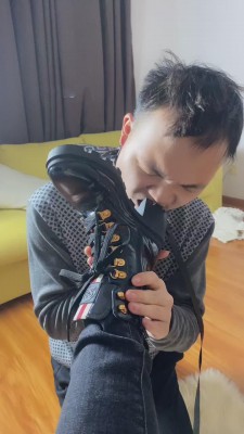 【巴莉女王】强迫舔马丁靴/高跟深喉 bf11798