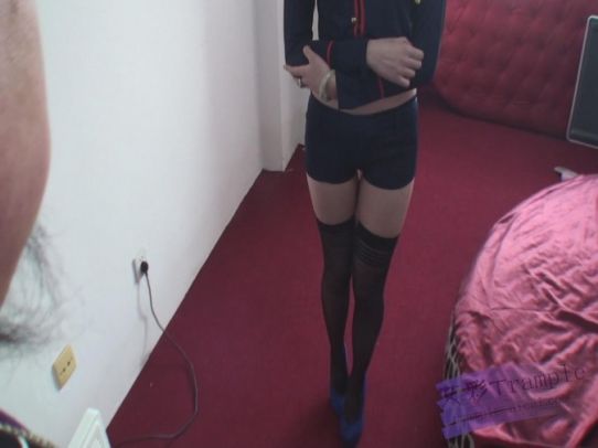 长腿女杀手黑道三兄弟(上)–脚踩脖子吐血_HD绳艺资源