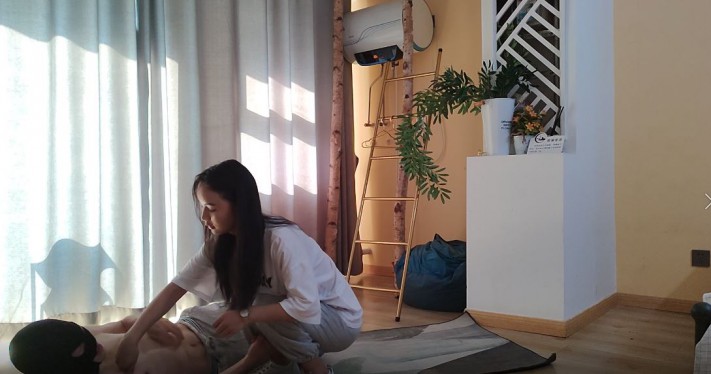 梦晨小姐姐全身狂拧 YC-220108-2