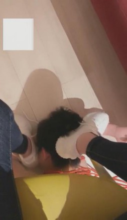 【VIVI】小白鞋丝袜堵嘴捆绑虐死贱狗