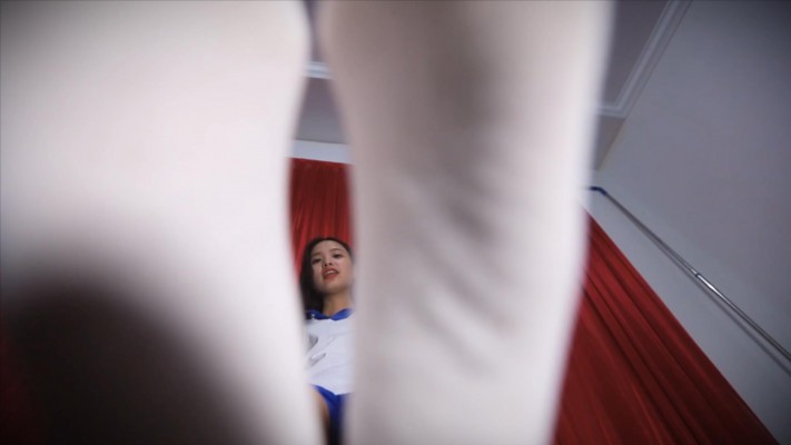 『奴隶岛』—灵灵脚下渺小低贱的你POV k754361564-230312