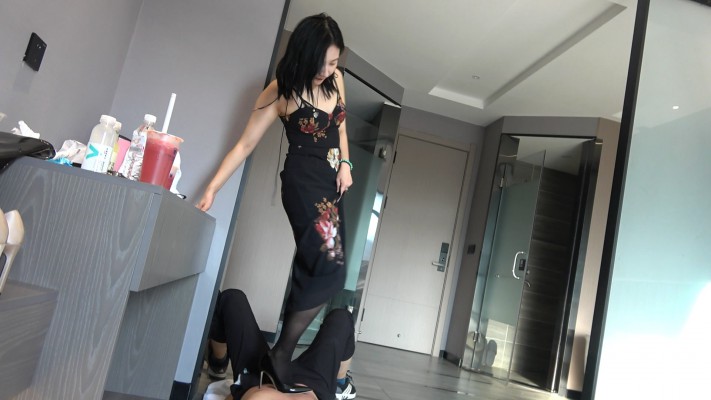 【彼岸花】高跟暴踩血痕脚垫 YC-220911-4