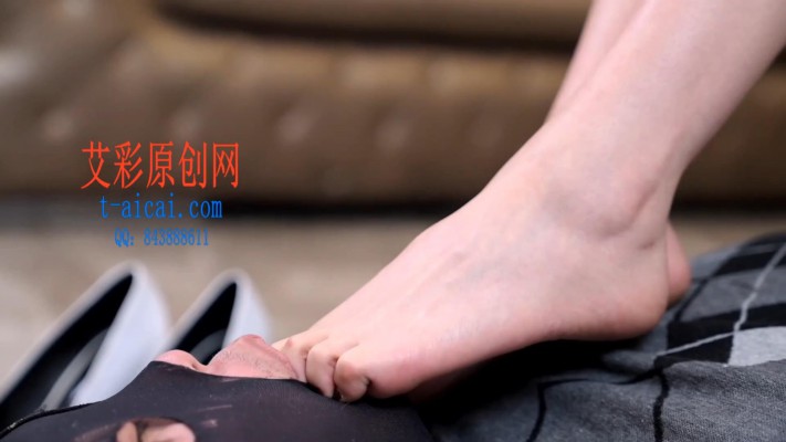 【禾HE】白丝裸足恋足 YC-230215